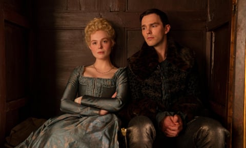 Catherine (Elle Fanning) and Peter (Nicholas Hoult) seek marriage guidance, much to the disappointment of their acolytes.