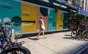 an advertisement for shopify on new york’s lower east side, 2019