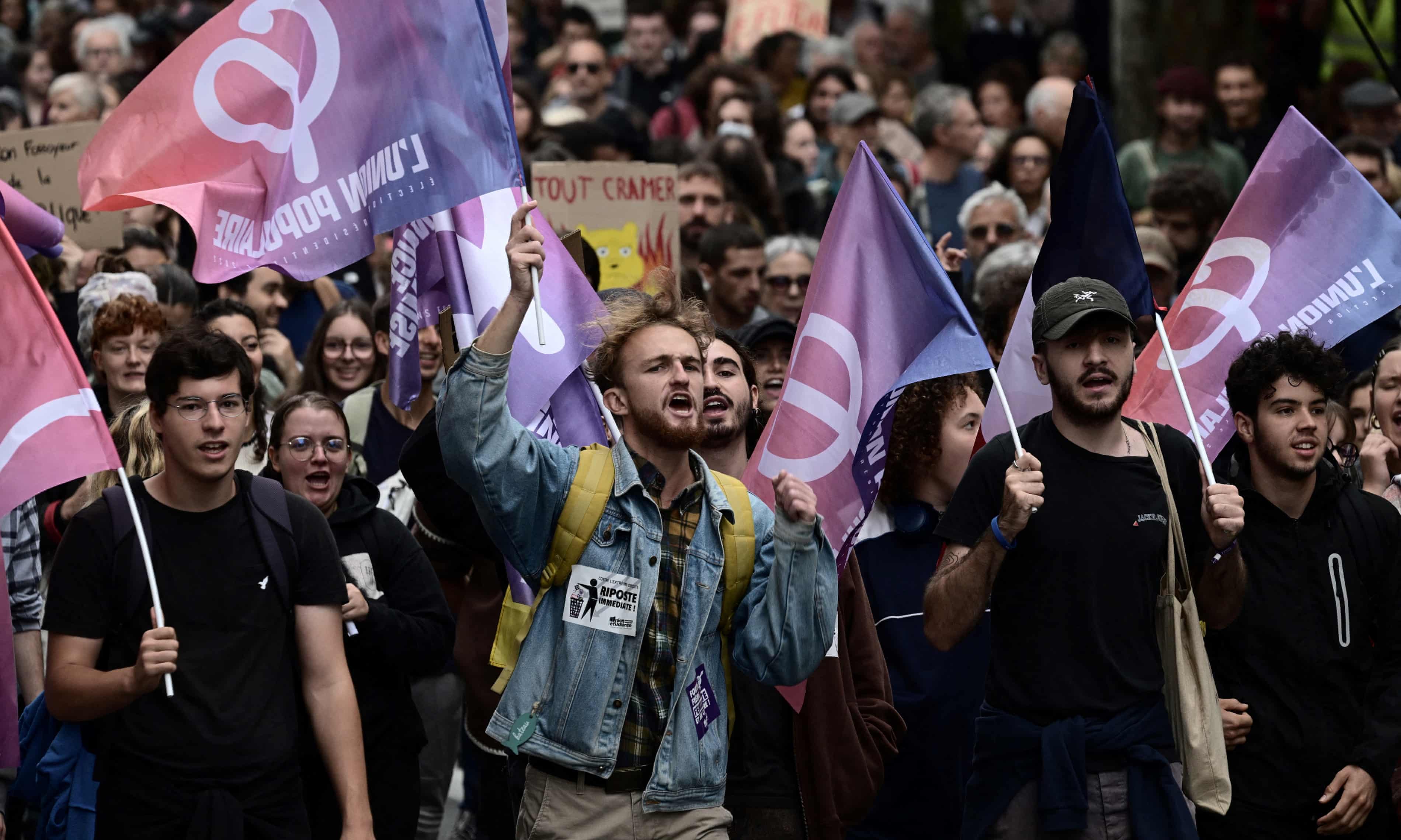 Thousands protest across France over Michel Barnier appointment as PM (theguardian.com)