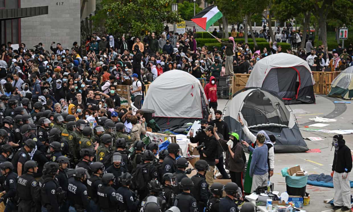 Riot police arrest 50 at UC Irvine