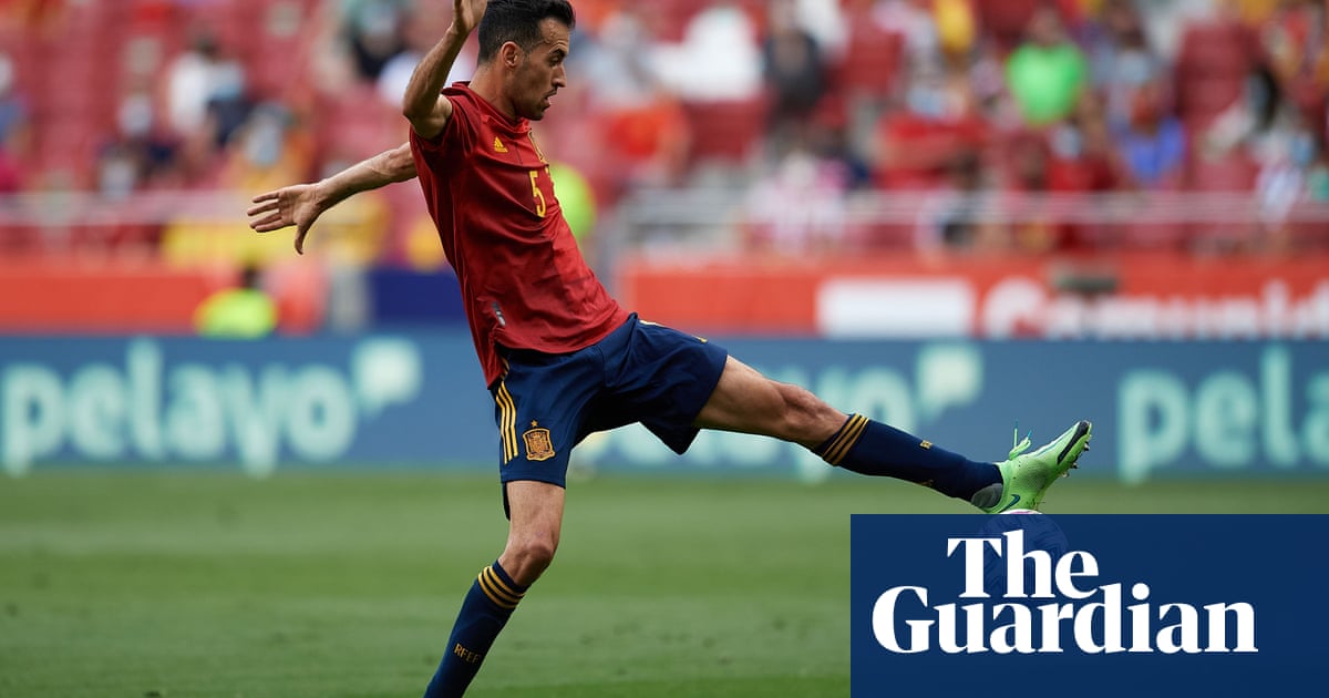 Spain’s players and staff return negative Covid-19 tests after Busquets scare
