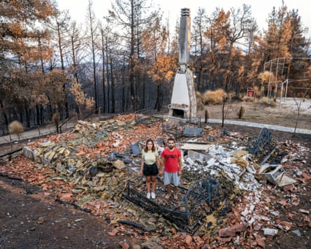 Greece: Forest fire destroys jobs of pine resin collectors