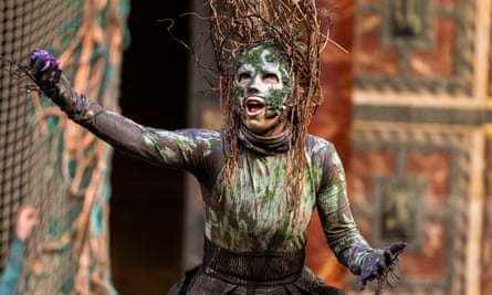 Michelle Terry as Puck.