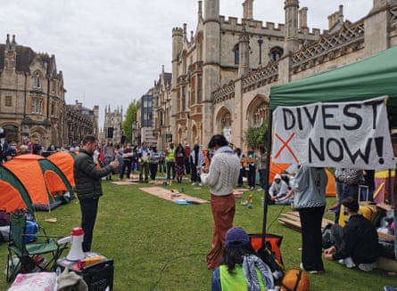 Students protest at Cambridge University