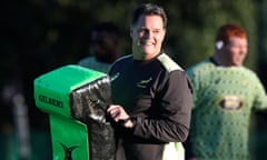 Rassie Erasmus at a South Africa training session