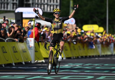 Simon Yates wins on 14 July 2025.