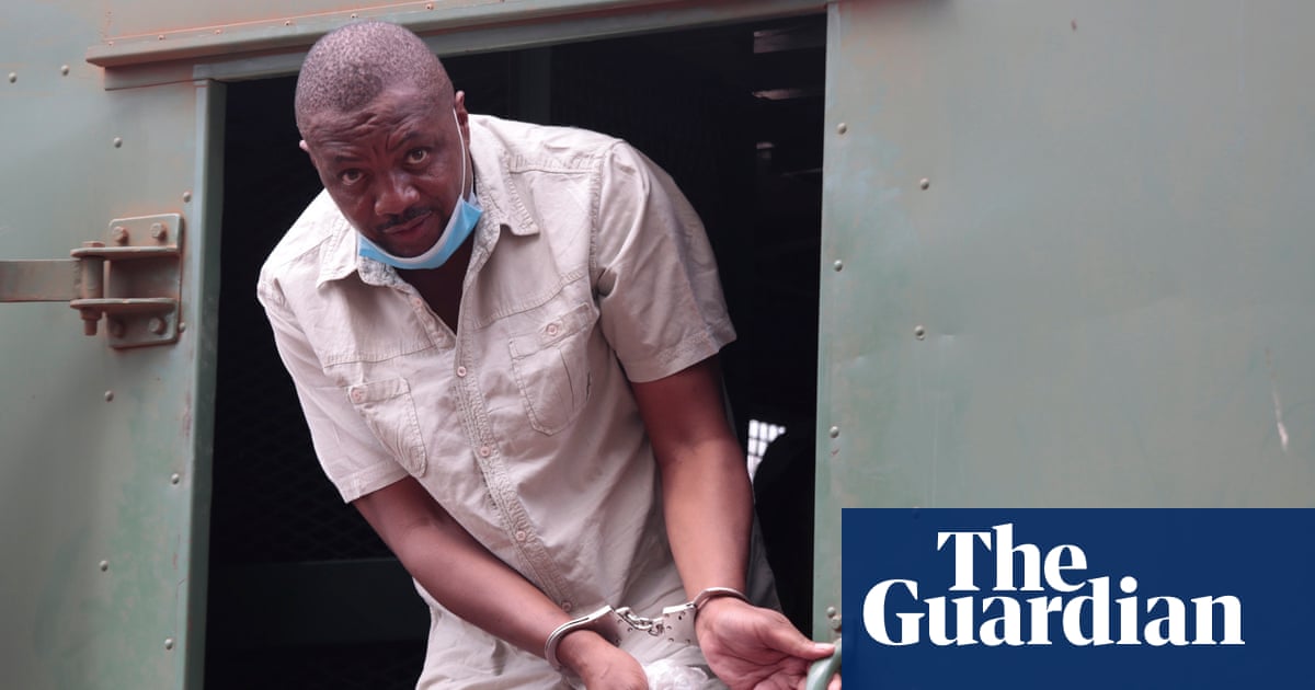 Zimbabwe: Hopewell Chinono kept in jail after bail hearing postponed