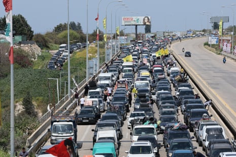 Traffic jam of cars heading in one direction.
