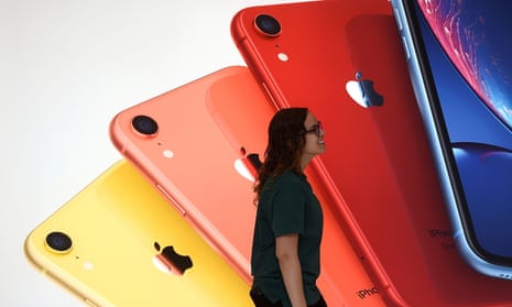 Apple will re-close 14 stores in Florida because of rising Covid-19 rates