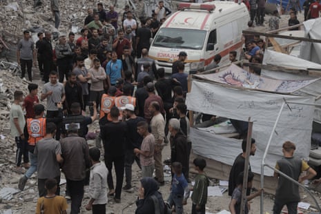 Reports from local authorities indicate multiple casualties after Israeli forces carried out an airstrike that hit Jabalia refugee camp in northern Gaza.
