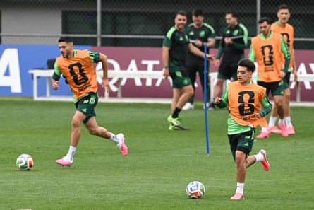 Raúl Jiménez and midfielder Gilberto Mora training successful Mexico City