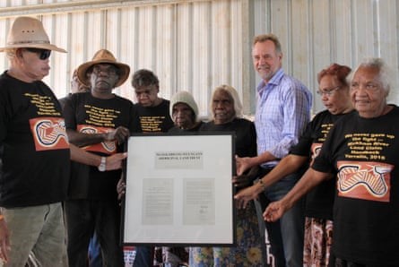 The Indigenous affairs minister, Nigel Scullion, hands over more than 50,000 hectares to traditional owners under the Ngalkarrang-Wulngann Aboriginal Land Trust.