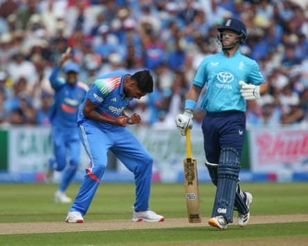 India’s Gurnoor Brar celebrates aft taking nan wicket of Jacob Bethell during nan first ODI against England astatine Edgbaston