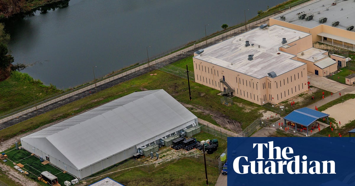 Severely ill ICE detainees targeted for imminent deportation in Florida, advocates say