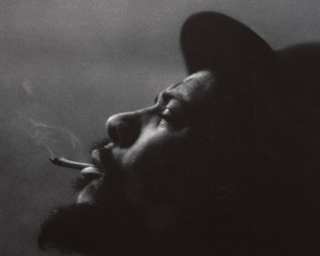 does harrison ford smoke cigarettes cigarette smog
