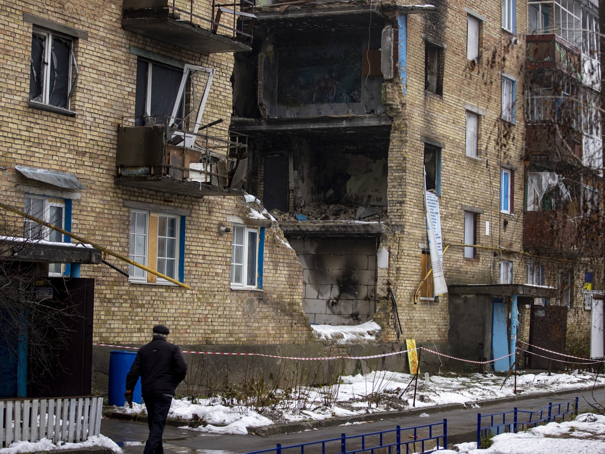 Russia-Ukraine war live: Biden pledges to boost Ukraine's air defence; EU and G7 leaders to meet to agree on more Russia sanctions