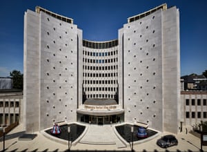 Curved concrete gem: the 25hours hotel.