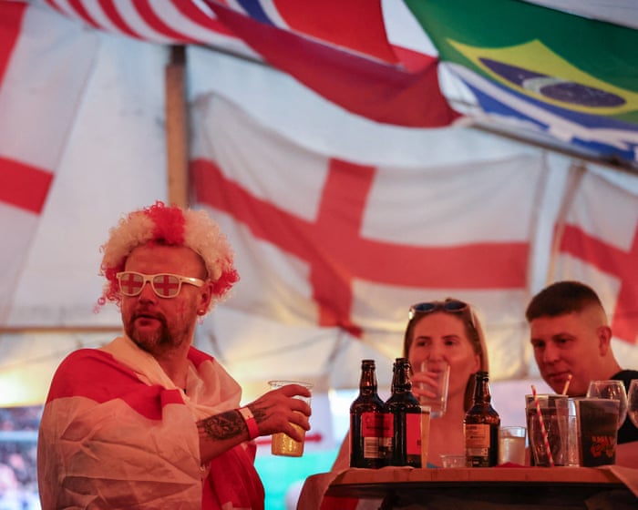 Police criticise decision to allow pubs to stay open until 5am for England match