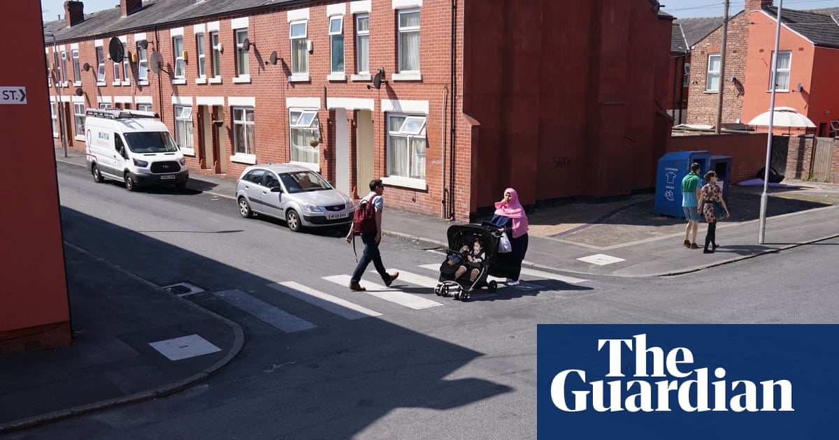 Charities call for easing of zebra crossing rules to promote walking