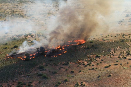 A fire management burn in Katiti Petermann.