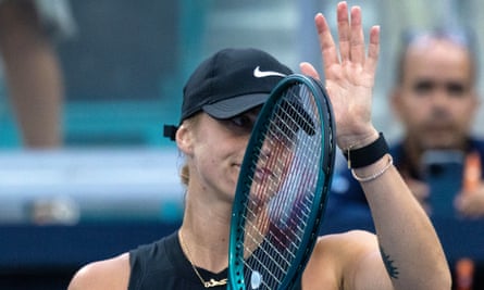 Aryna Sabalenka salutes the crowd