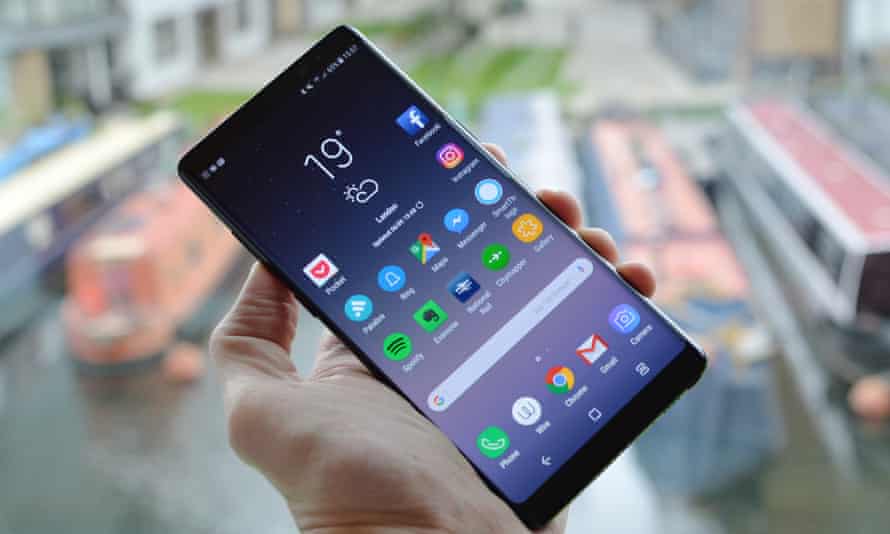 Samsung Galaxy Note 8 Review A Greatest Hits Package From The Godfather Of Phablets Samsung The Guardian Samsung Galaxy Note 8 Review A Greatest Hits Package From The Godfather Of Phablets Samsung The Guardian