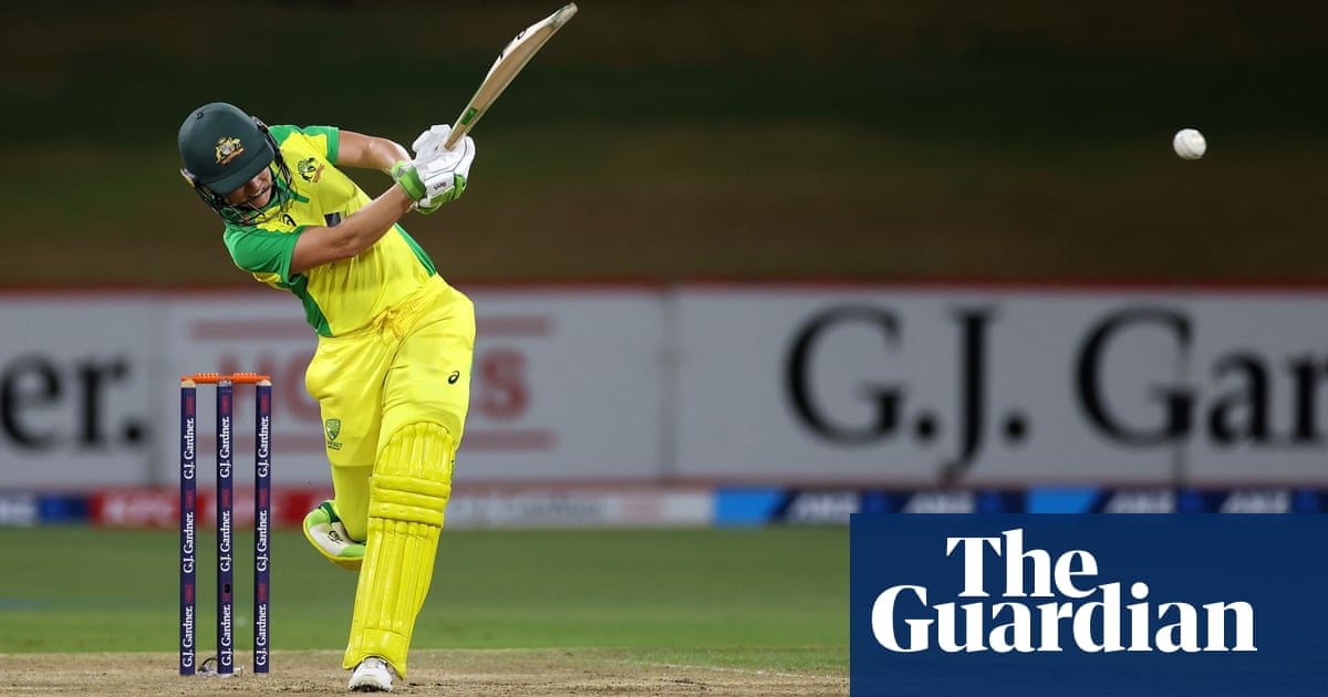 Australia dominate New Zealand with the ball to extend record streak