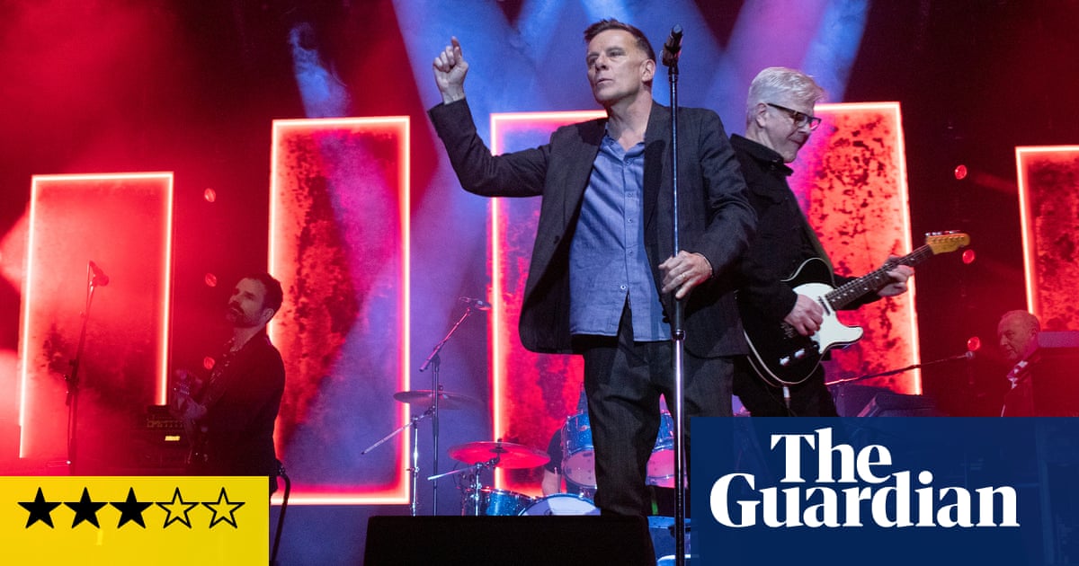 Deacon Blue review – evergreen hits with a grip on the present