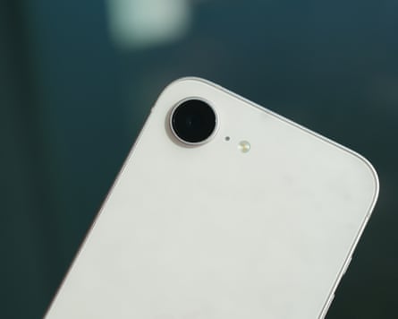 The single camera on the back of the iPhone 17e.