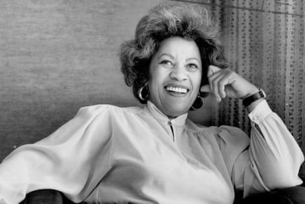 Toni Morrison në një imazh të vitit 1982.