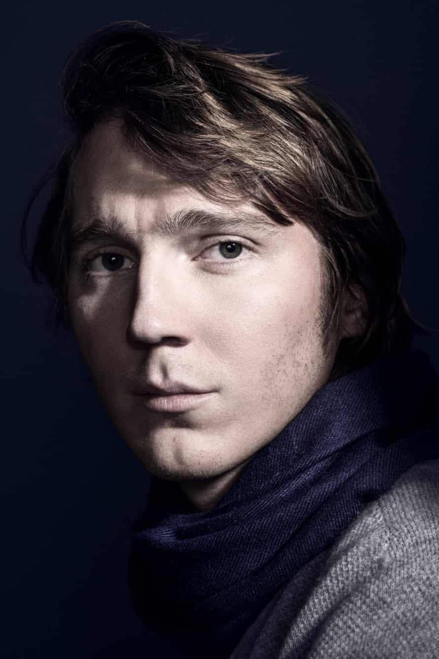 paul dano on acting love embarrassing parents they paul dano on acting love embarrassing parents they
