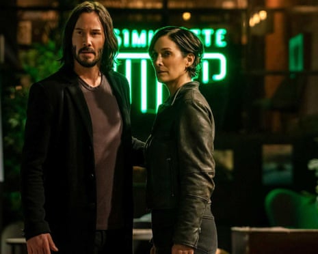 Keanu Reeves and Carrie-Anne Moss in The Matrix Resurrections.