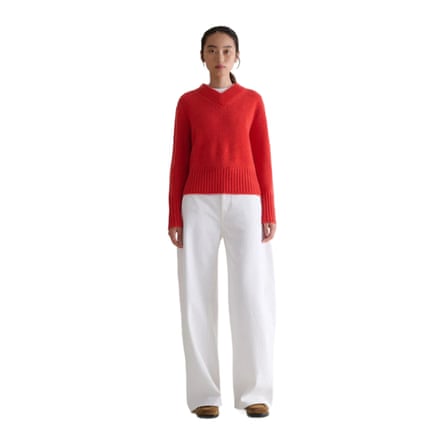 Rise & Fall Women’s cashmere Merino V Neck Jumper