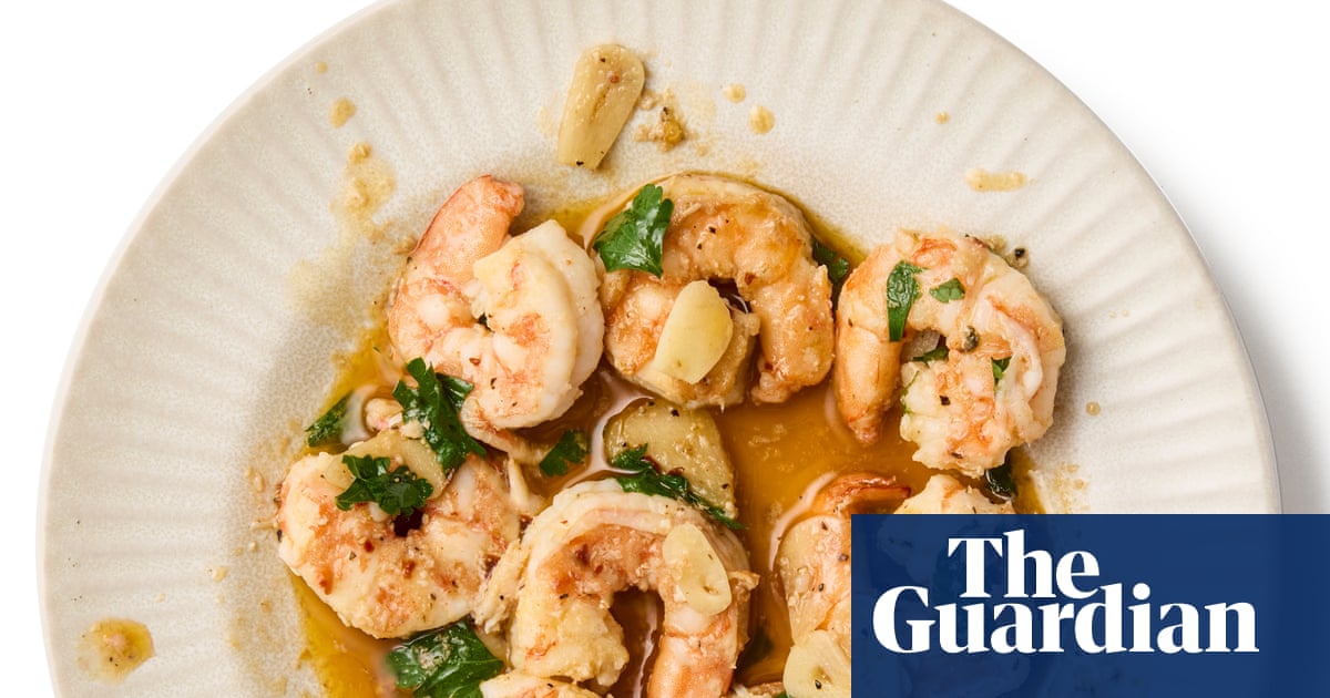 How to make gambas al ajillo – recipe | Felicity Cloake's Masterclass