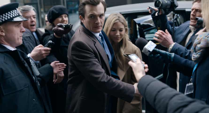 Sienna Miller with Rupert Friend in Anatomy of a Scandal