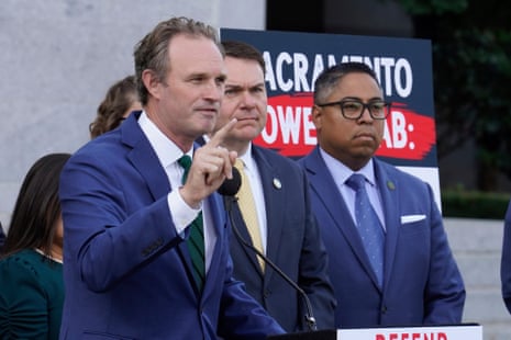 California state Assembly Republican leader James Gallagher of Yuba City, left, speaks against a package of measures to redraw the state's Congressional districts and put new maps before voters in a special election, during a news conference in Sacramento, Calif., Thursday, Aug. 21, 2025.