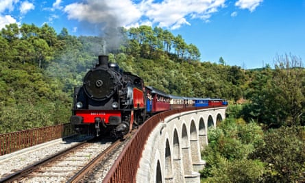 A steam train runs to Saint-Jean-du-Gard.