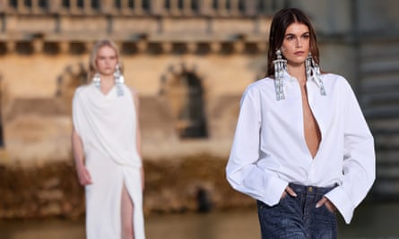Sales of white 'boyfriend' shirts soar as Victoria Beckham endorses trend, Fashion
