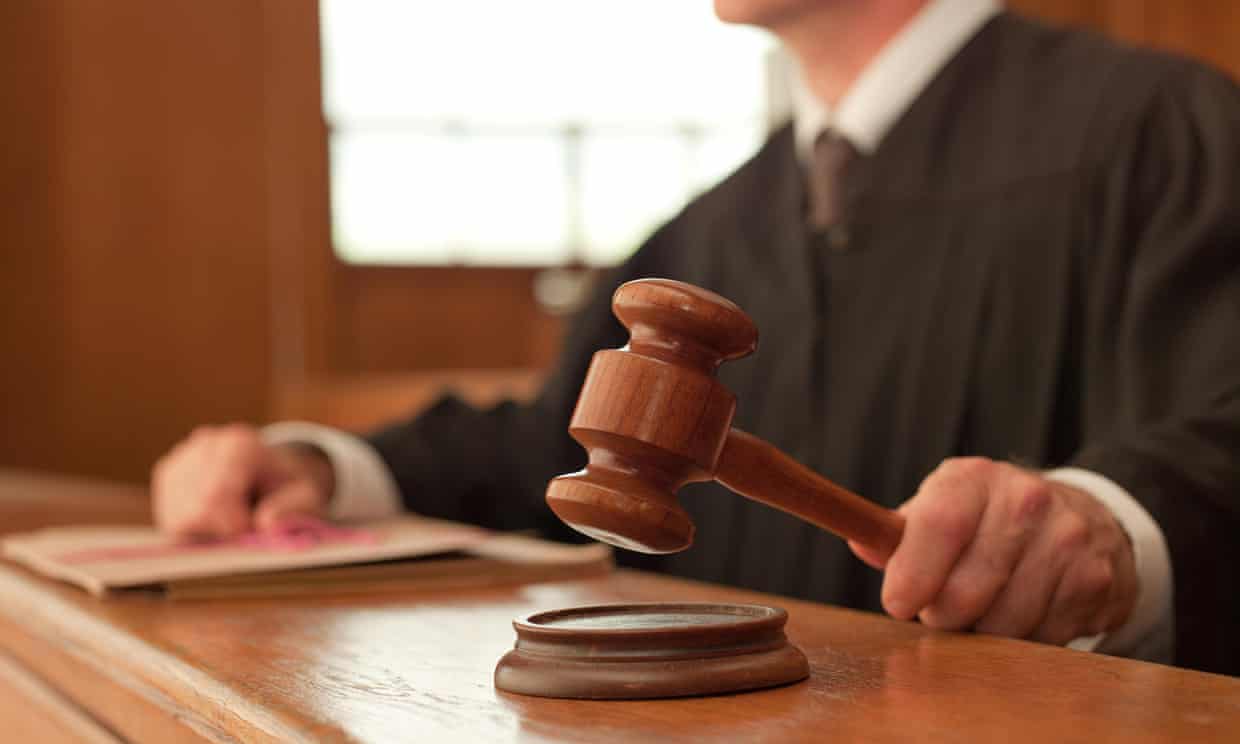Texas jury orders man to pay ex-girlfriend $1.2bn in revenge porn case (theguardian.com)