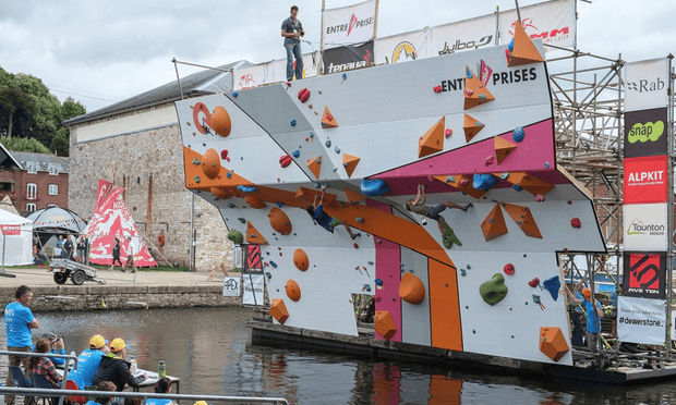 The Deep Water Solo Climbing Competition, Exeter