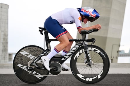 Zoe Backstedt won silver in the women's elite time trial.