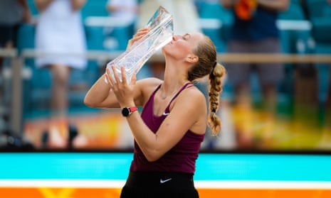 Petra Kvitova kisses the trophy after defeating Elena Rybakina in the Miami Open final