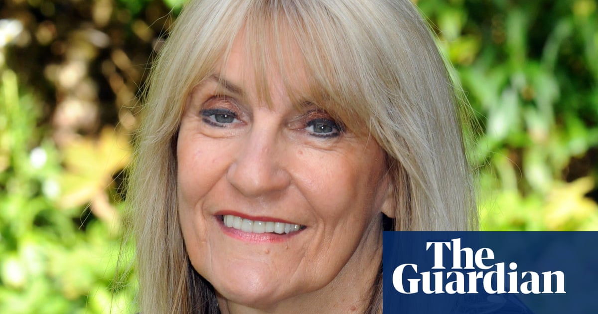 Lynn Faulds Wood obituary