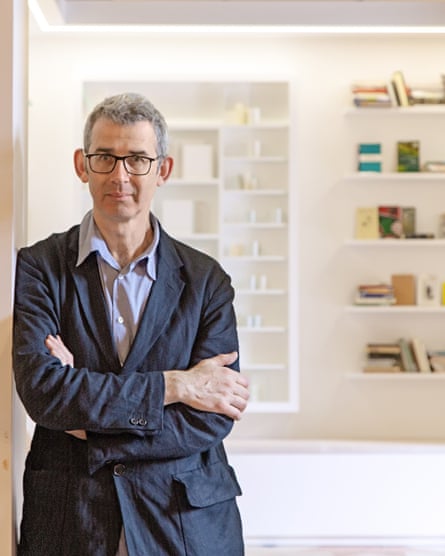 Edmund de Waal in his ‘library of exile’, a porcelain pavilion with books by writers forced to leave home. The work will shown at the British Museum next March.