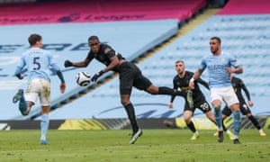 Manchester City 2-1 West Ham: Premier League – as it happened | Football 2 Issa Diop of West Ham United misses a last minute header.