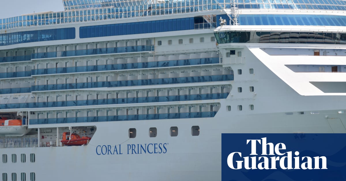 Coral Princess passengers say they struggled to get RAT and asthma puffer during Brisbane Covid outbreak