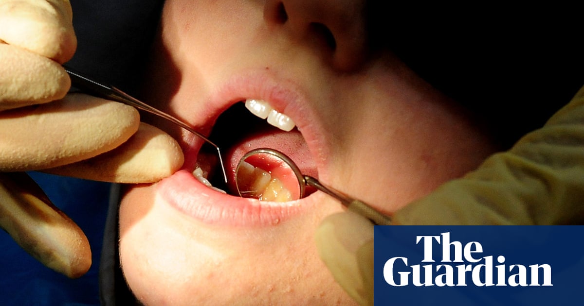 Fake dentist charged by Czech police after treating dozens of patients