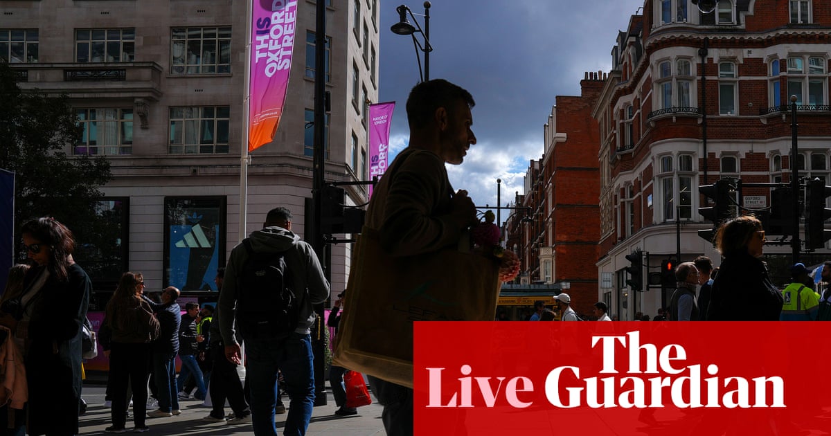 UK Manufacturing and Services Show Tentative Growth Amid Inflation Easing