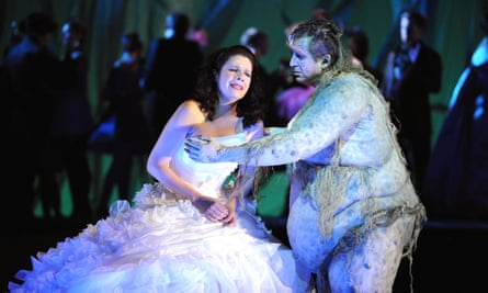 Ana Maria Martinez as Rusalka and Mikhail Schelomianski as Vodnik in Glyndebourne’s 2009 production of Dvorak’s opera