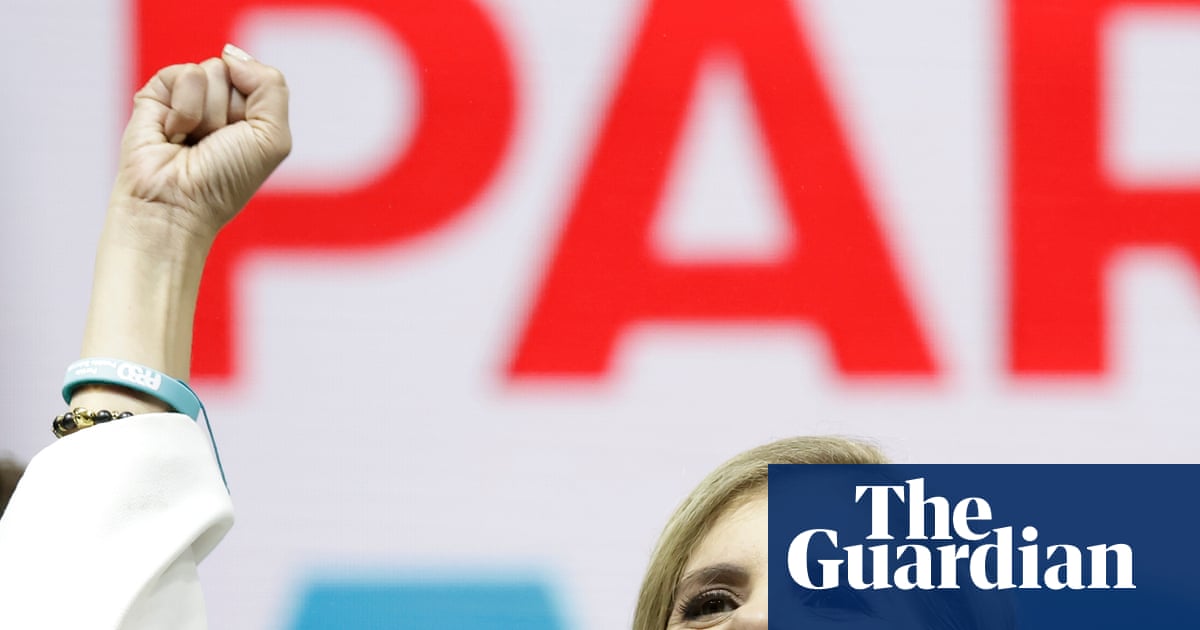 Fernández wins Costa Rican presidency, steering Latin America further right